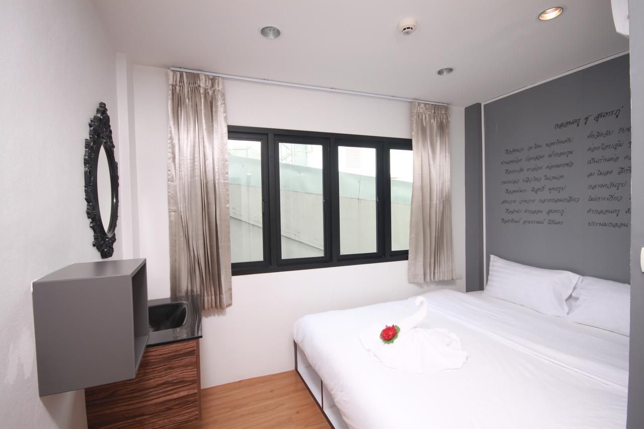 Darin Hostel Банкок Екстериор снимка